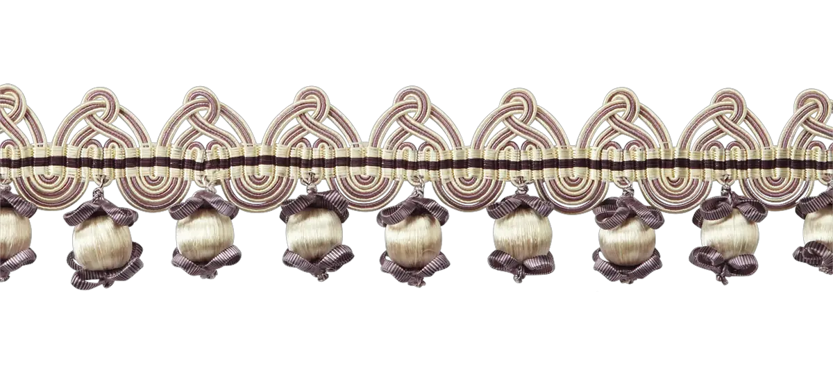 Photo of Ball & Bow Hanger Fringe